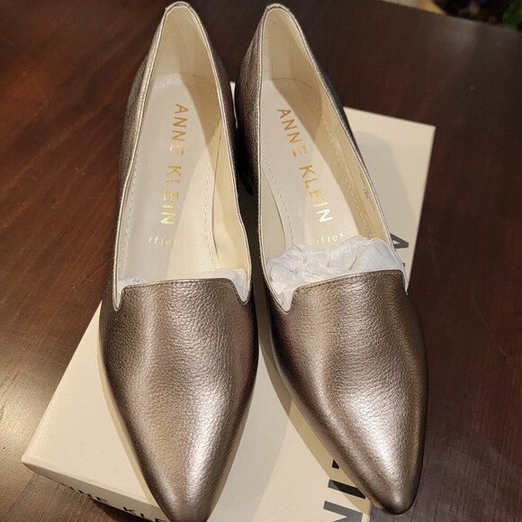 Ann Klein Akkimbra Metallic Taupe Pumps - sz8 NWT - Picture 1 of 3